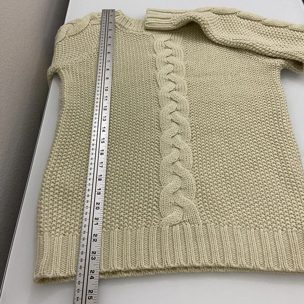 Hamsa‎ Brand Women's Ecru Cable Knit Sweater Size Medium Pullover